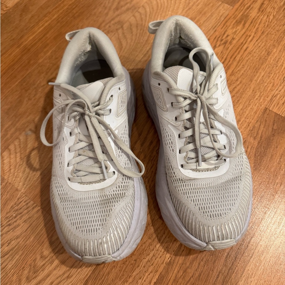 HOKA - Picture 2 of 5